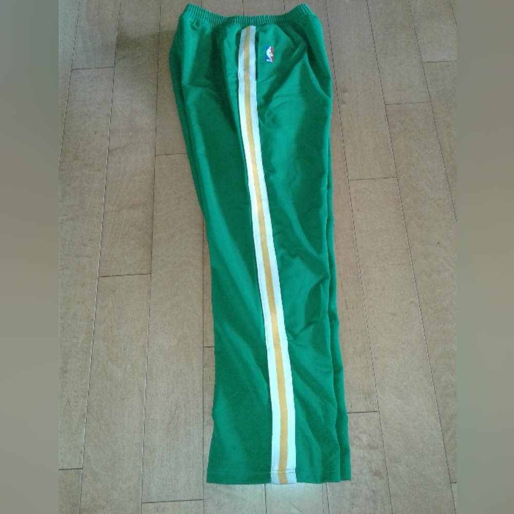 Boston celtics NBA hardwood classics green shooting warm-up track pants Size XL